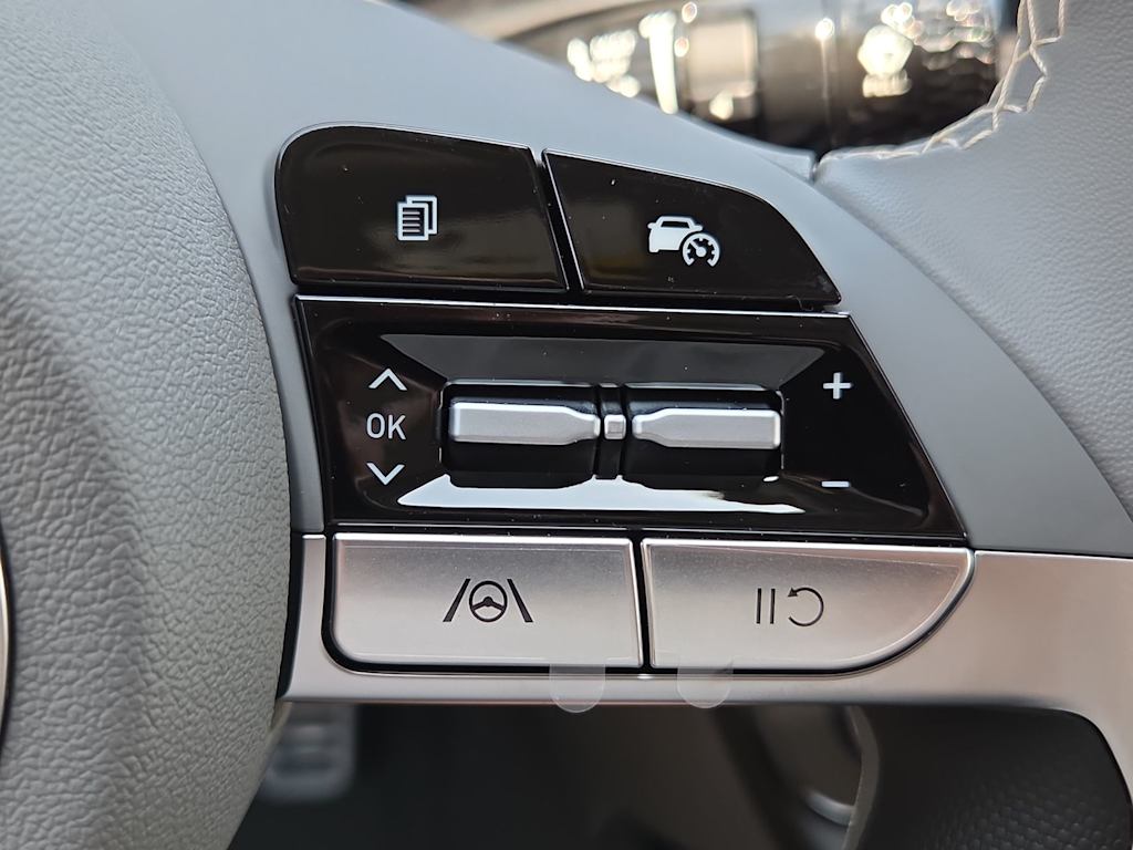 Thumbnail: 2026 Hyundai Elantra - 24