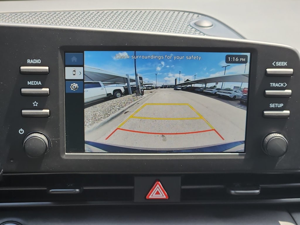 Thumbnail: 2025 Hyundai Elantra - 25