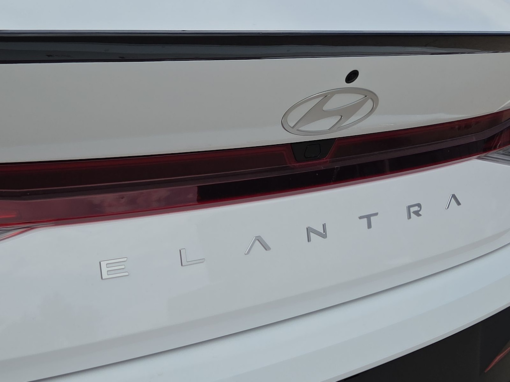 Thumbnail: 2026 Hyundai Elantra - 21