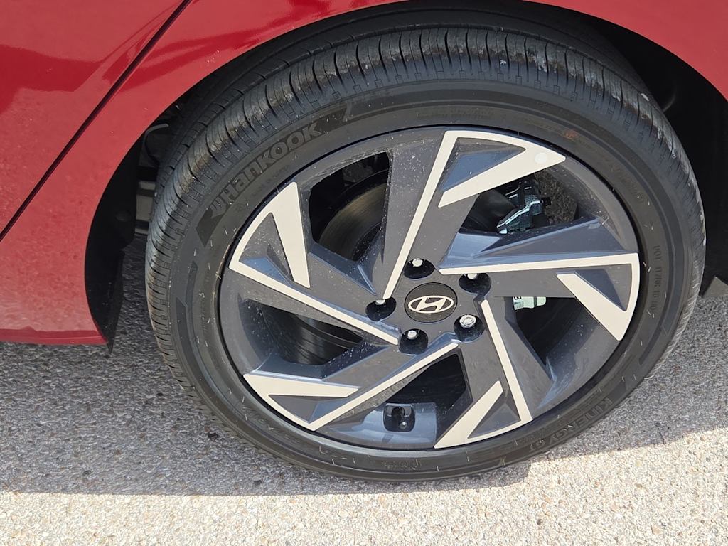 Thumbnail: 2025 Hyundai Elantra - 8