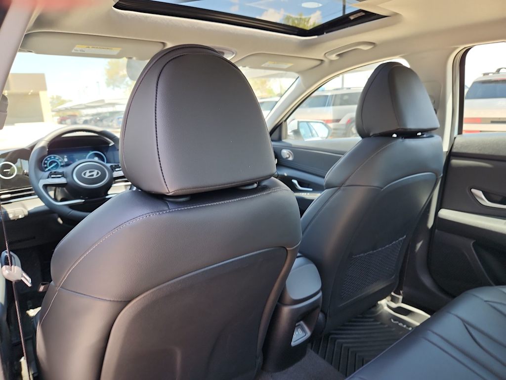 Thumbnail: 2025 Hyundai Elantra - 11