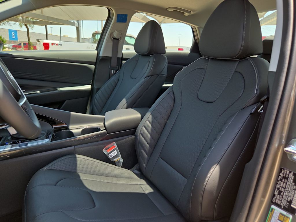 Thumbnail: 2026 Hyundai Elantra - 10