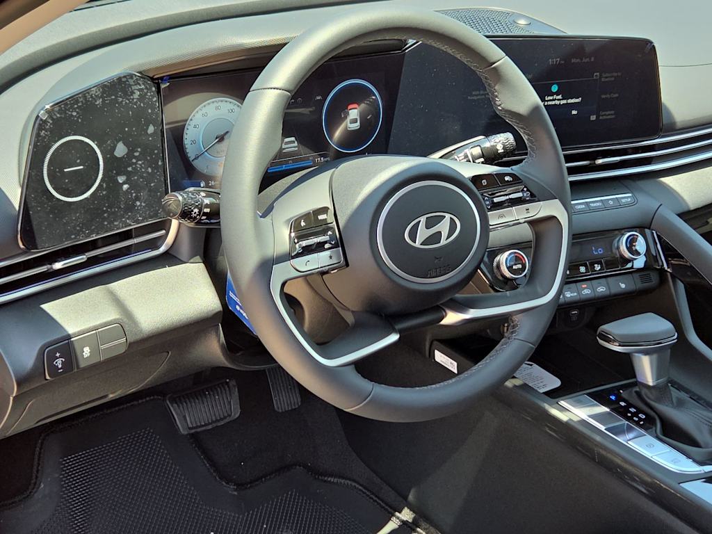 Thumbnail: 2026 Hyundai Elantra - 2