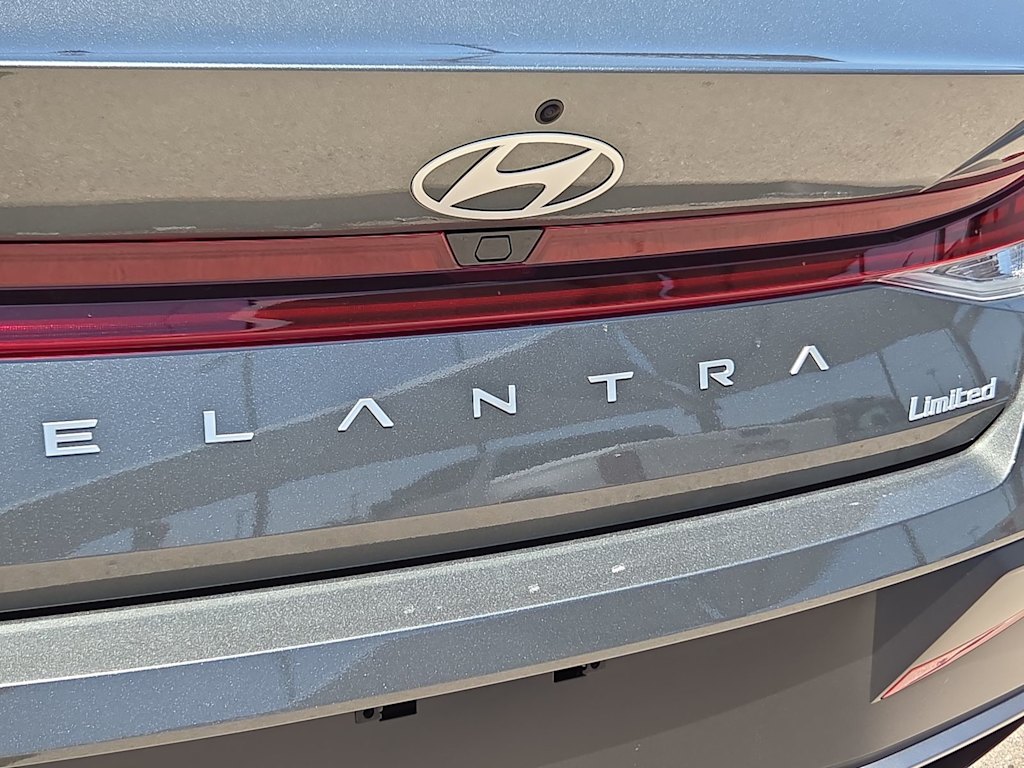 Thumbnail: 2026 Hyundai Elantra - 6
