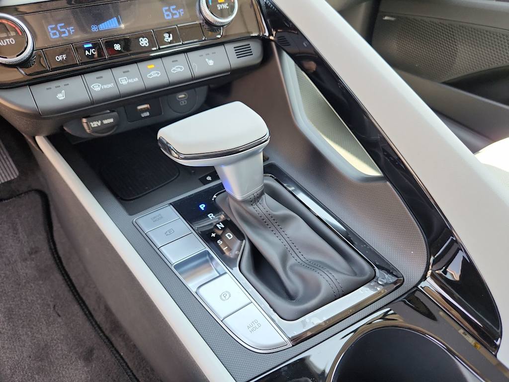 Thumbnail: 2025 Hyundai Elantra - 14