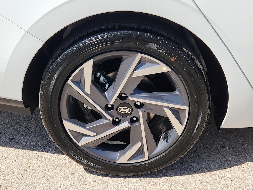 Thumbnail: 2025 Hyundai Elantra - 7