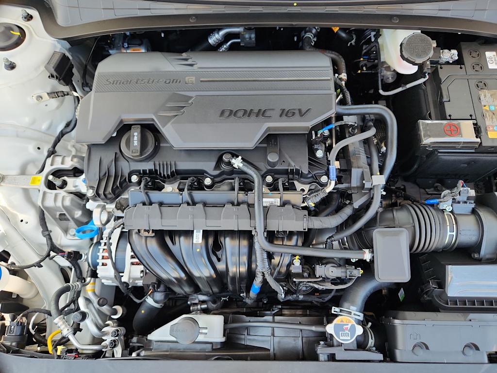Thumbnail: 2025 Hyundai Elantra - 8