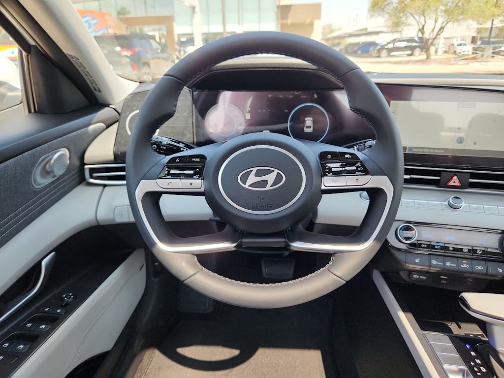 Thumbnail: 2025 Hyundai Elantra - 9