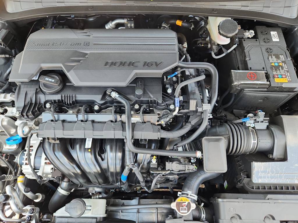 Thumbnail: 2025 Hyundai Elantra - 8