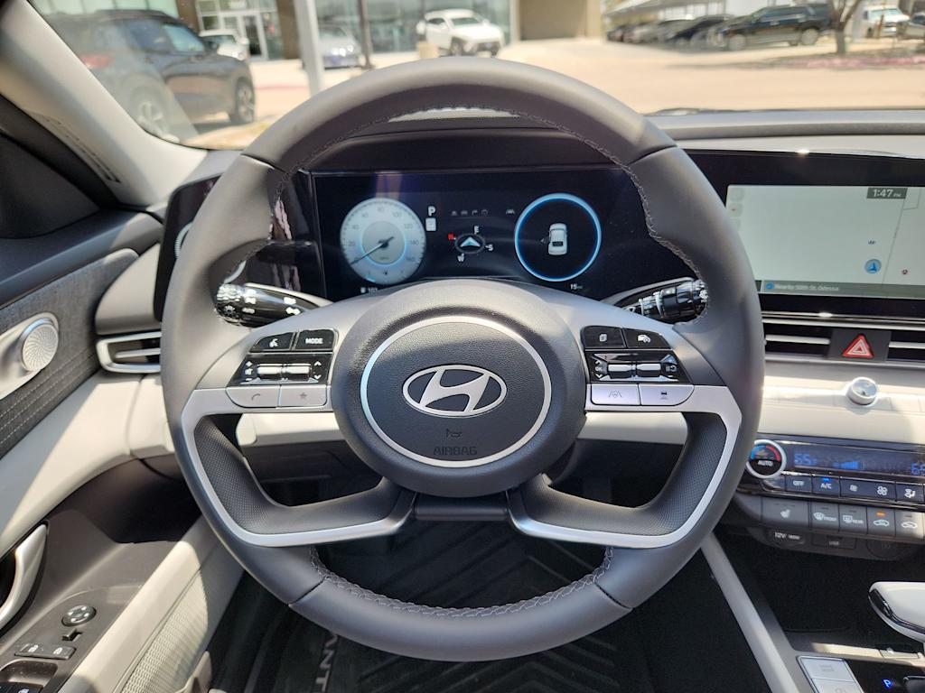 Thumbnail: 2025 Hyundai Elantra - 13