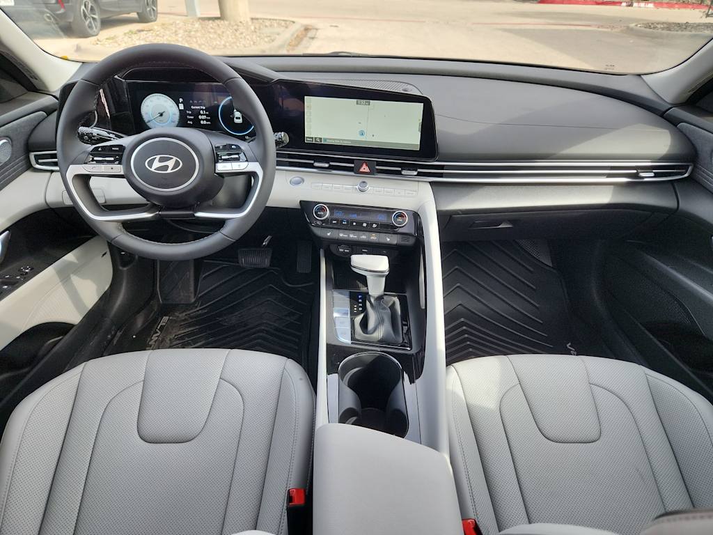 Thumbnail: 2025 Hyundai Elantra - 9