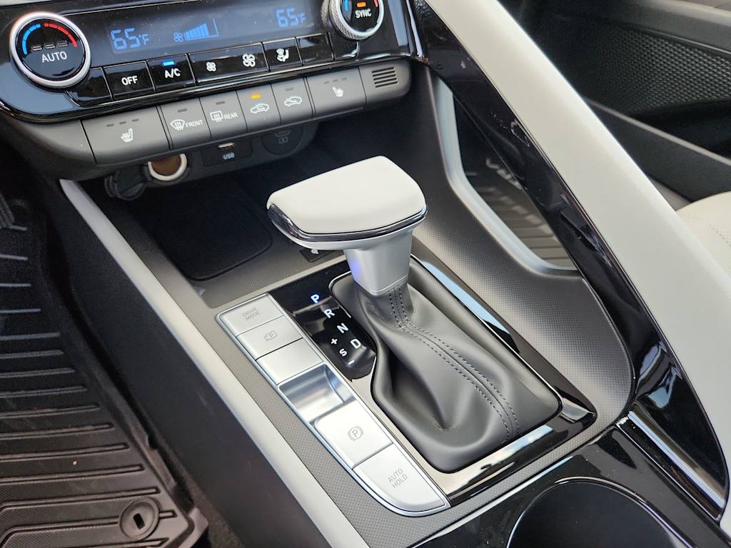 Thumbnail: 2025 Hyundai Elantra - 15