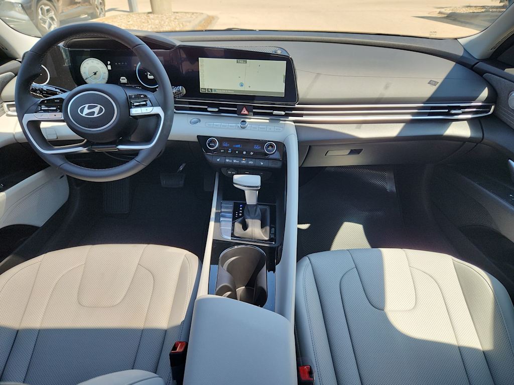 Thumbnail: 2025 Hyundai Elantra - 9