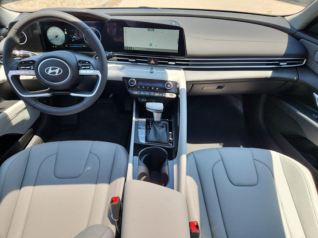 Thumbnail: 2025 Hyundai Elantra - 9
