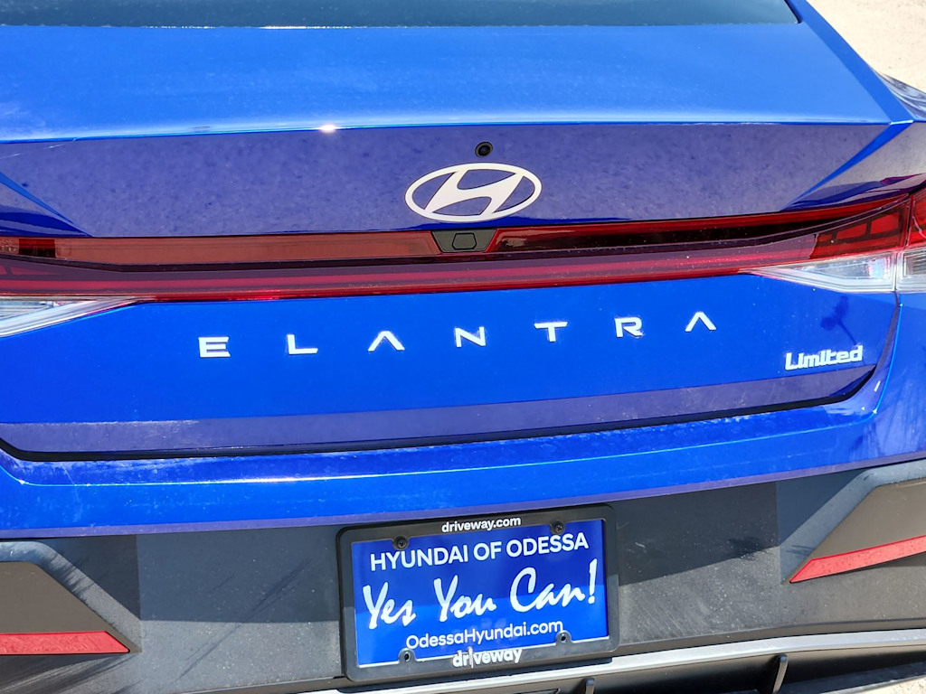 Thumbnail: 2025 Hyundai Elantra - 6