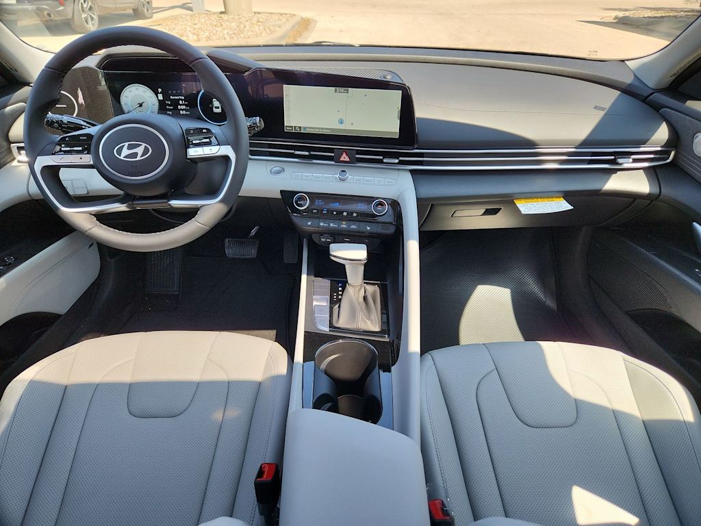 Thumbnail: 2025 Hyundai Elantra - 9