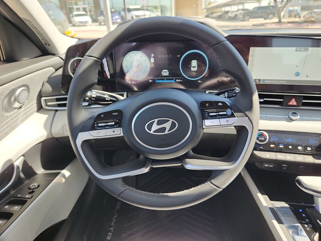 Thumbnail: 2025 Hyundai Elantra - 9