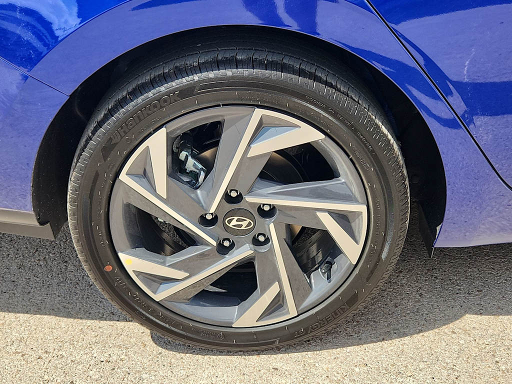 Thumbnail: 2025 Hyundai Elantra - 7