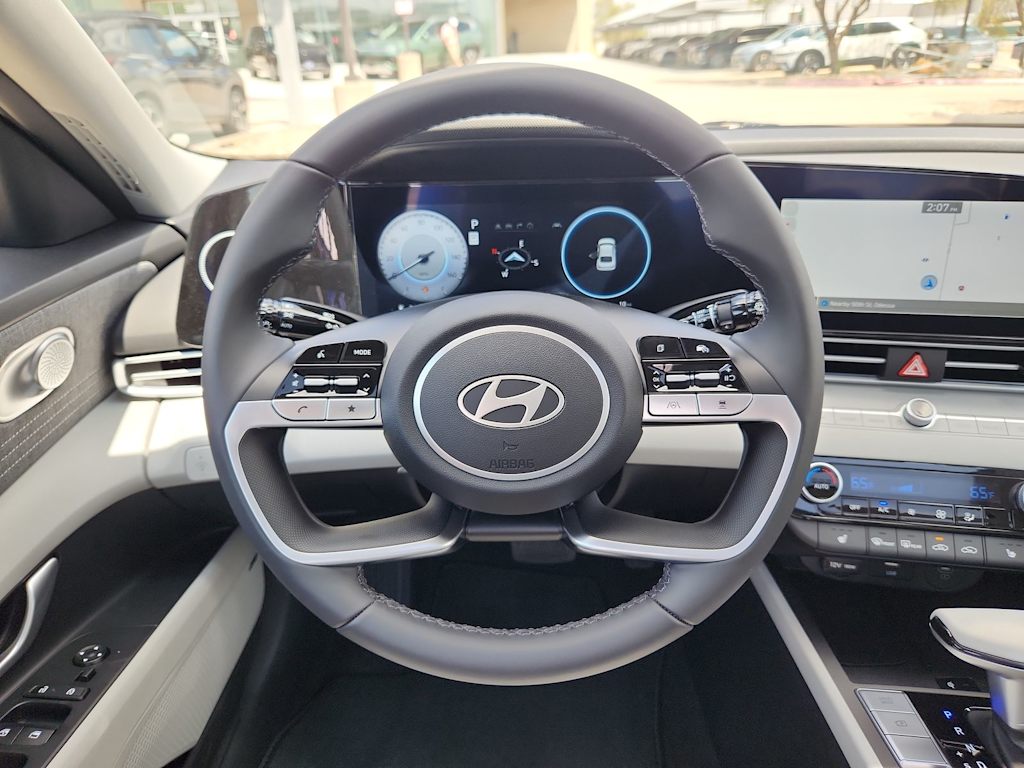 Thumbnail: 2025 Hyundai Elantra - 13
