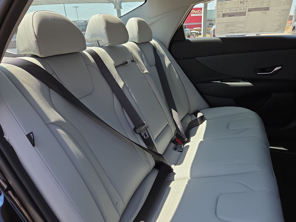 Thumbnail: 2026 Hyundai Elantra - 10
