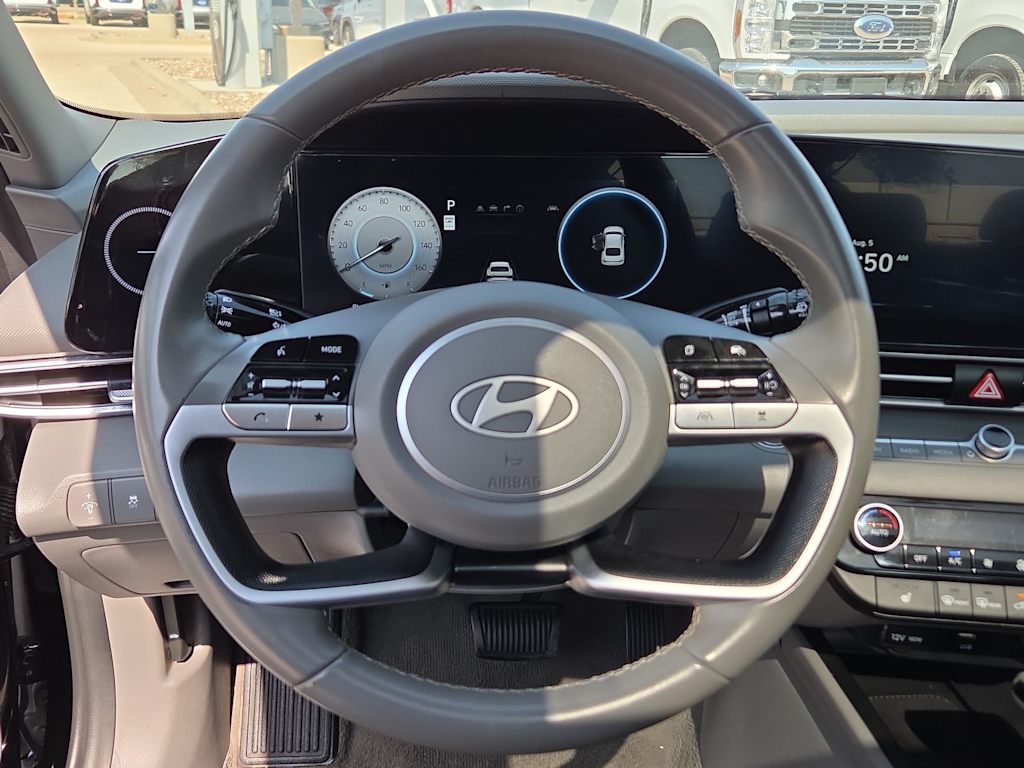 Thumbnail: 2025 Hyundai Elantra - 13