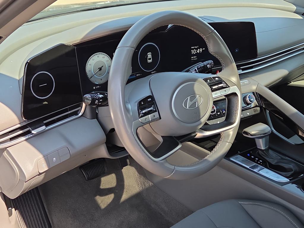 Thumbnail: 2025 Hyundai Elantra - 2