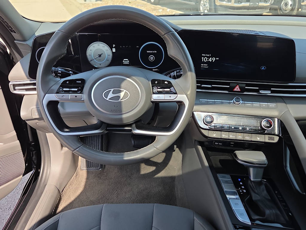 Thumbnail: 2025 Hyundai Elantra - 9