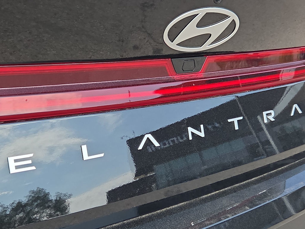 Thumbnail: 2026 Hyundai Elantra - 5