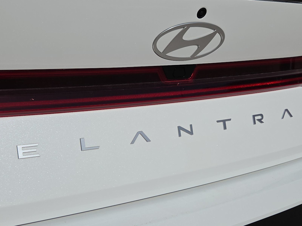 Thumbnail: 2026 Hyundai Elantra - 5