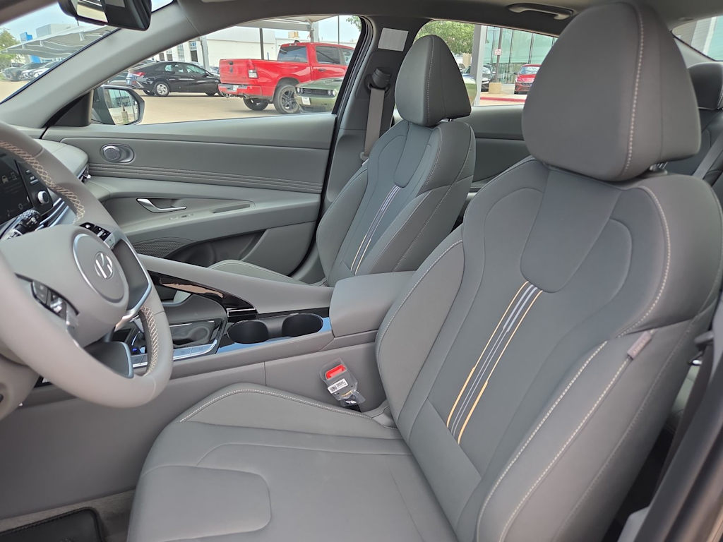 Thumbnail: 2026 Hyundai Elantra - 8