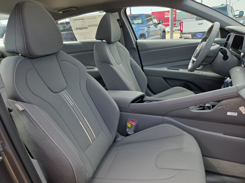 Thumbnail: 2026 Hyundai Elantra - 22