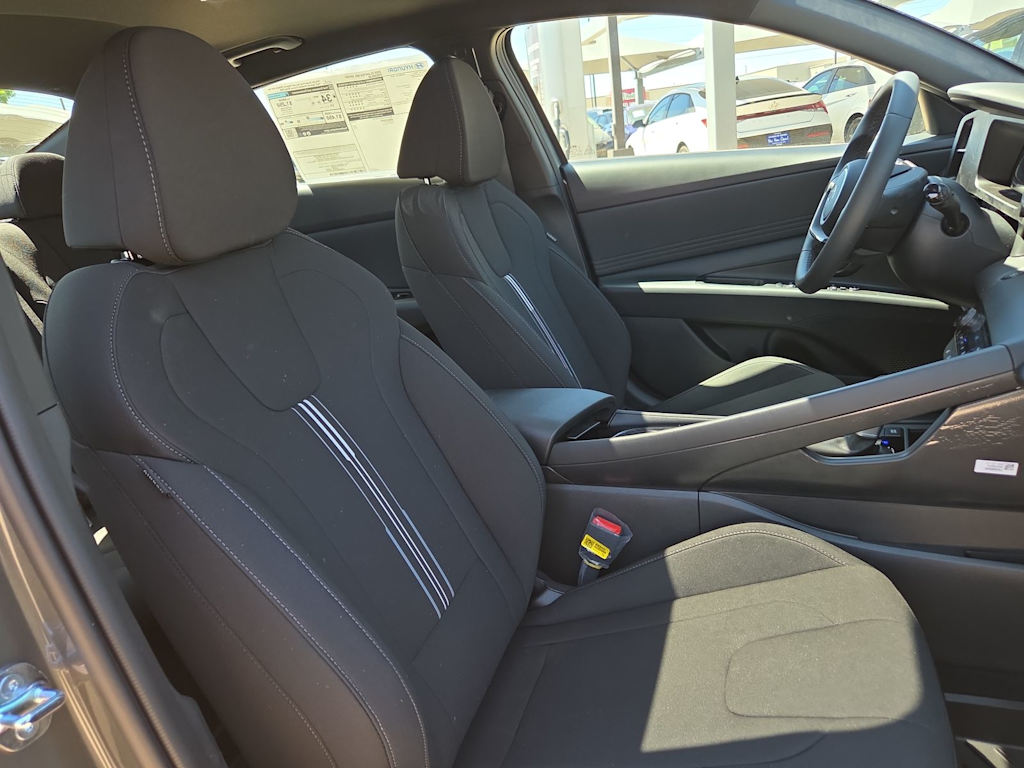Thumbnail: 2026 Hyundai Elantra - 22