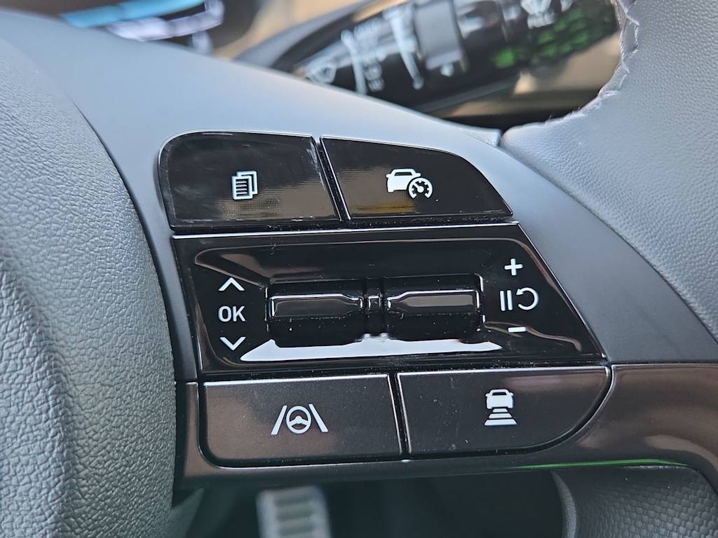 Thumbnail: 2026 Hyundai Elantra - 23