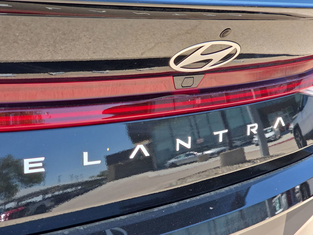 Thumbnail: 2026 Hyundai Elantra - 6