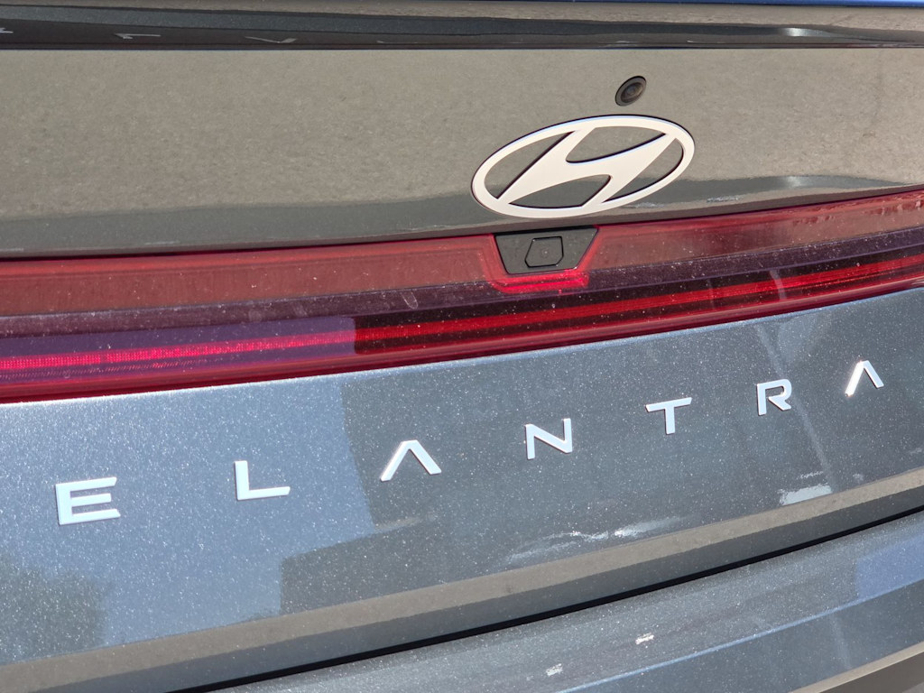 Thumbnail: 2026 Hyundai Elantra - 5
