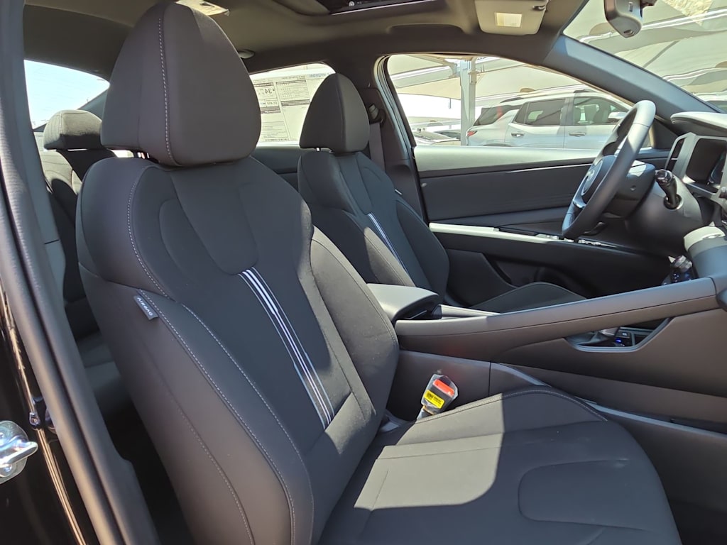 Thumbnail: 2026 Hyundai Elantra - 9