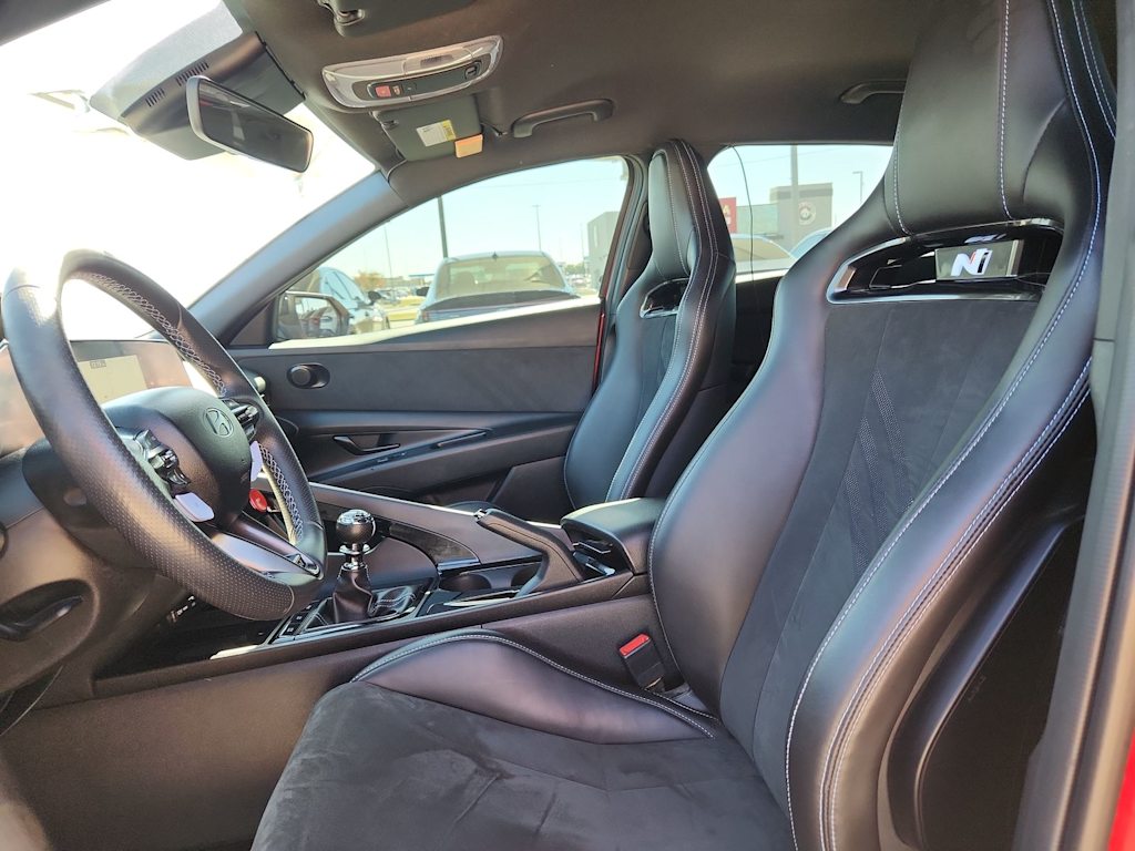 Thumbnail: 2024 Hyundai Elantra - 10