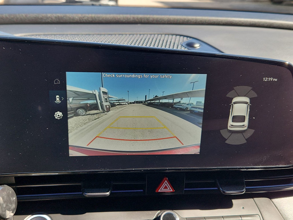 Thumbnail: 2024 Hyundai Elantra - 25