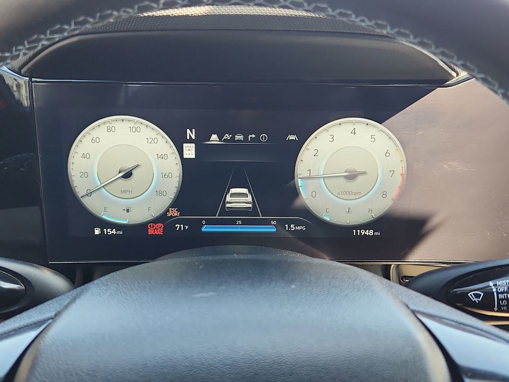 Thumbnail: 2024 Hyundai Elantra - 24