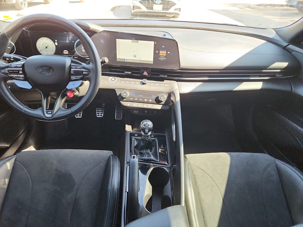 Thumbnail: 2024 Hyundai Elantra - 9