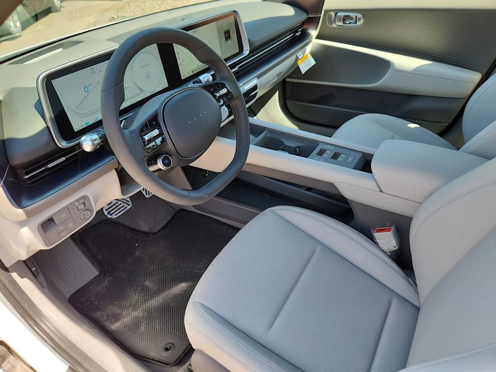 2025 Hyundai IONIQ 6 Limited - Photo 9