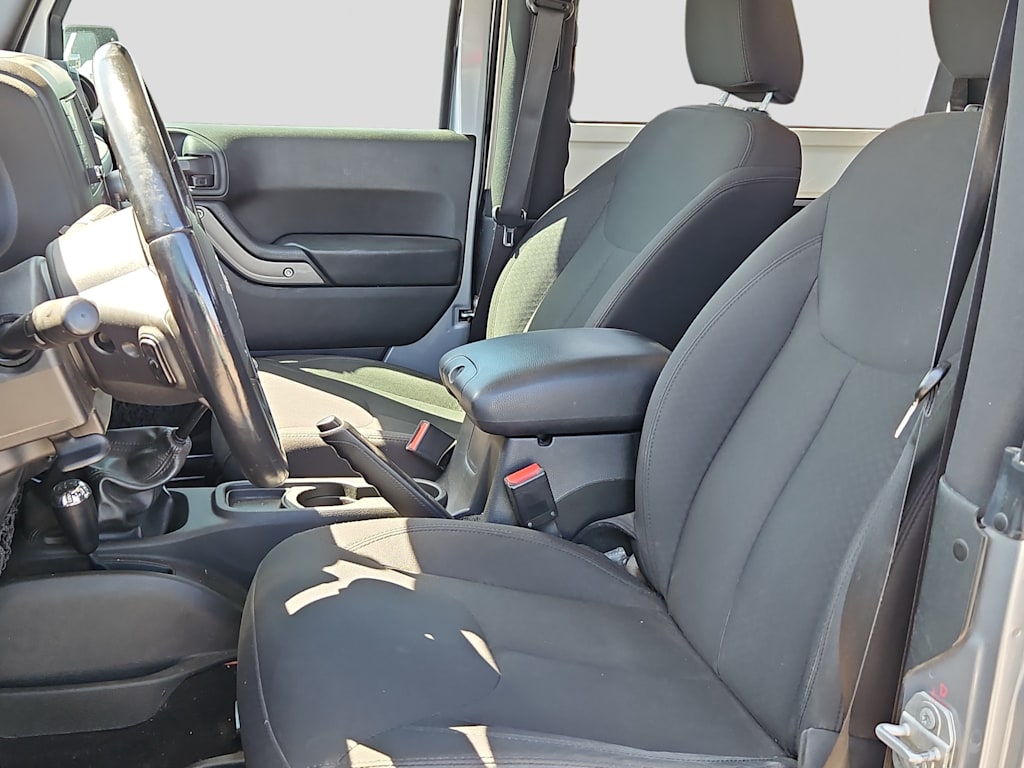 Thumbnail: 2018 Jeep Wrangler - 6