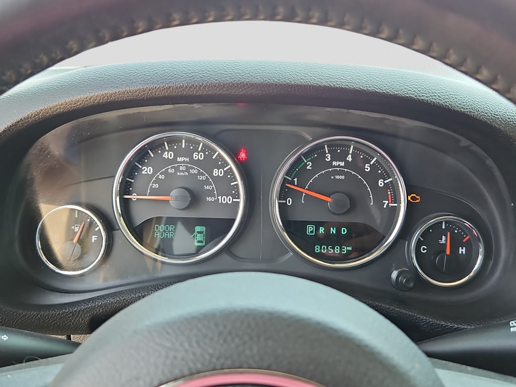 Thumbnail: 2018 Jeep Wrangler - 16