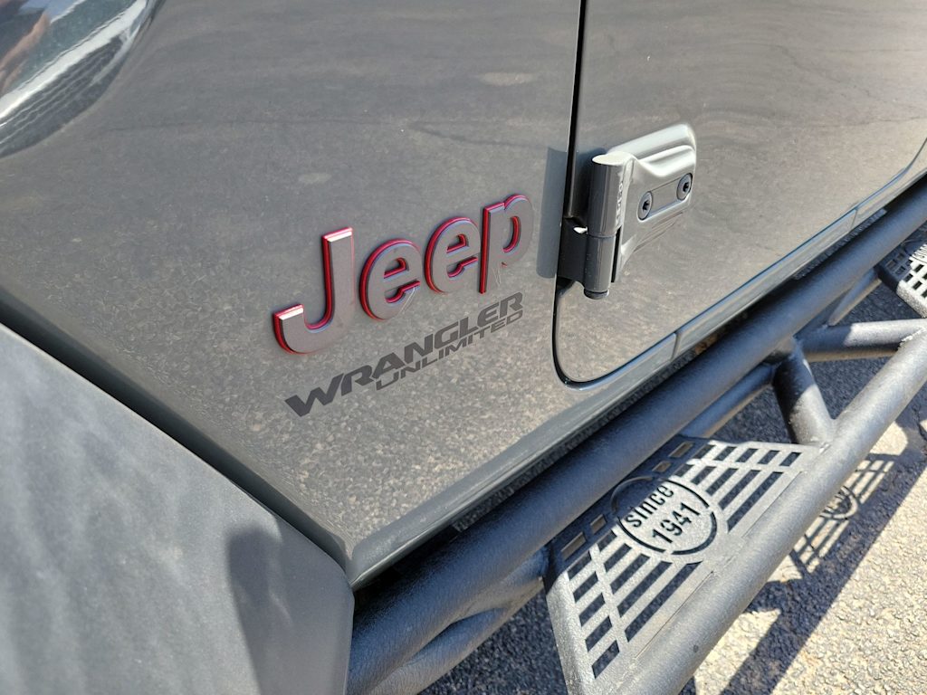 2020 Jeep Wrangler Unlimited Rubicon 7