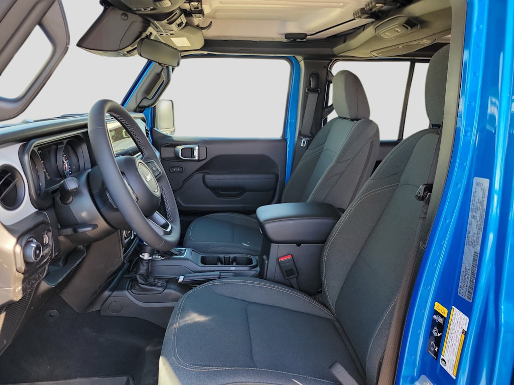 Thumbnail: 2026 Jeep Wrangler - 9