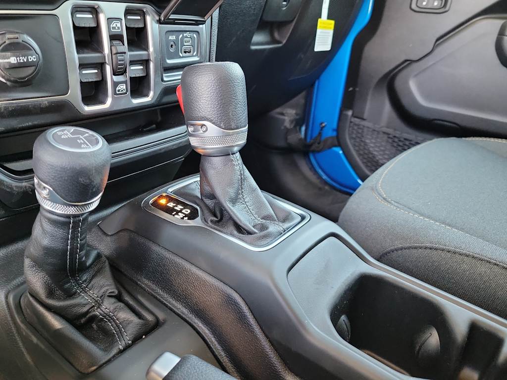 Thumbnail: 2026 Jeep Wrangler - 14