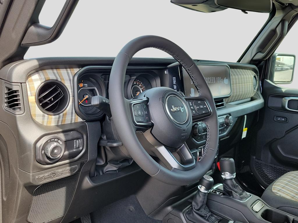 Thumbnail: 2026 Jeep Wrangler - 2