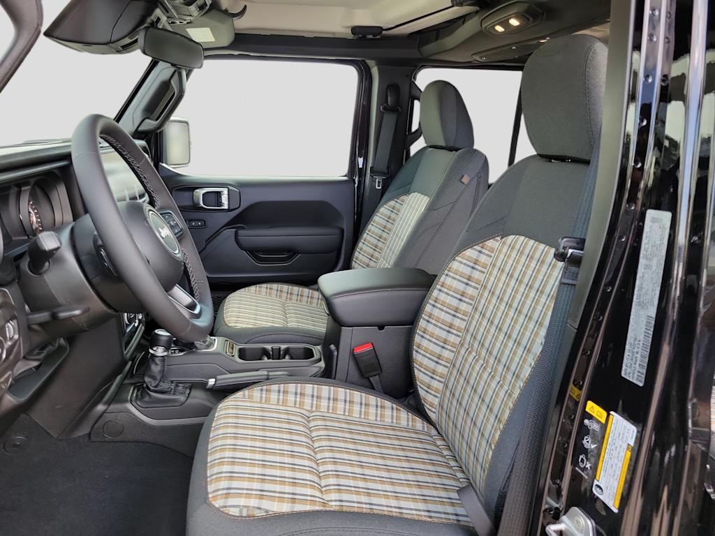 Thumbnail: 2026 Jeep Wrangler - 10