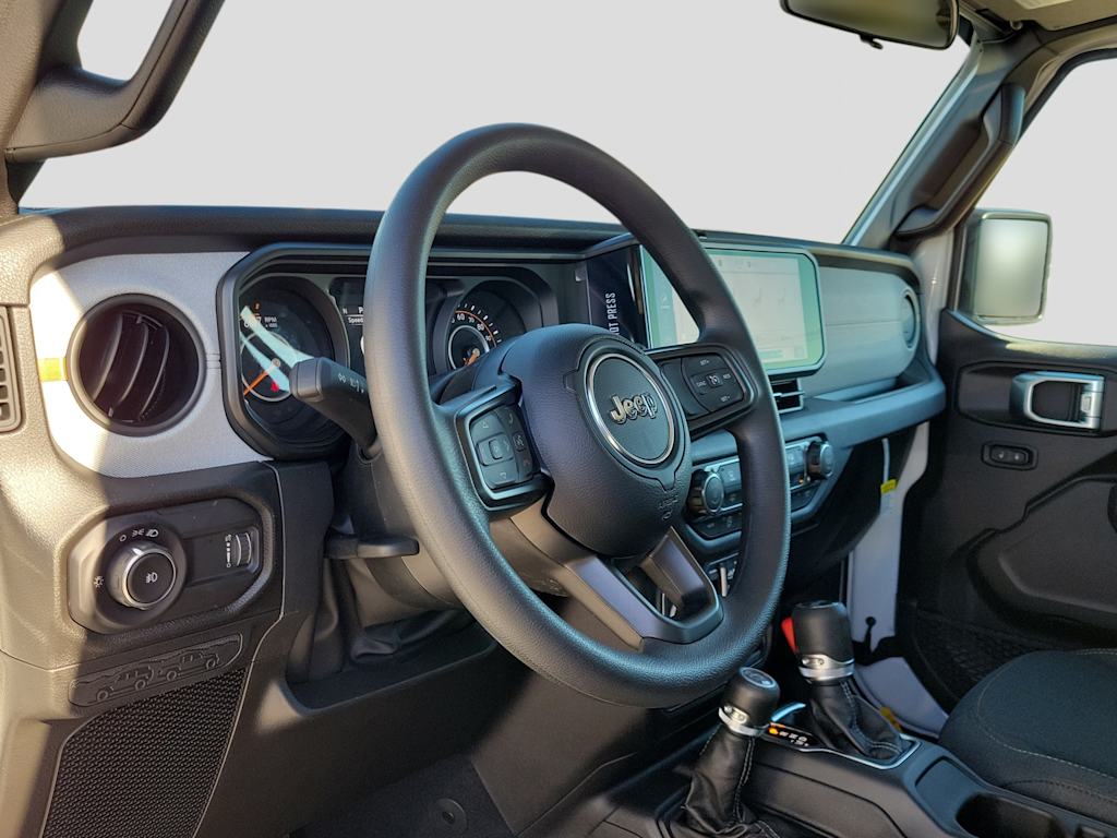 Thumbnail: 2026 Jeep Wrangler - 2