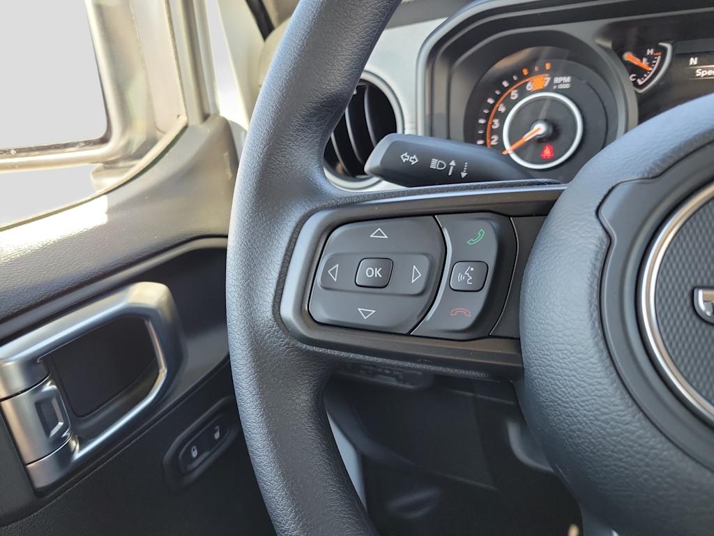 Thumbnail: 2026 Jeep Wrangler - 28